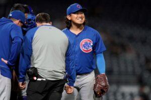 Shota Imanaga Dominates Pirates Before Exiting With Leg Cramps in Cubs' 9-0 Win